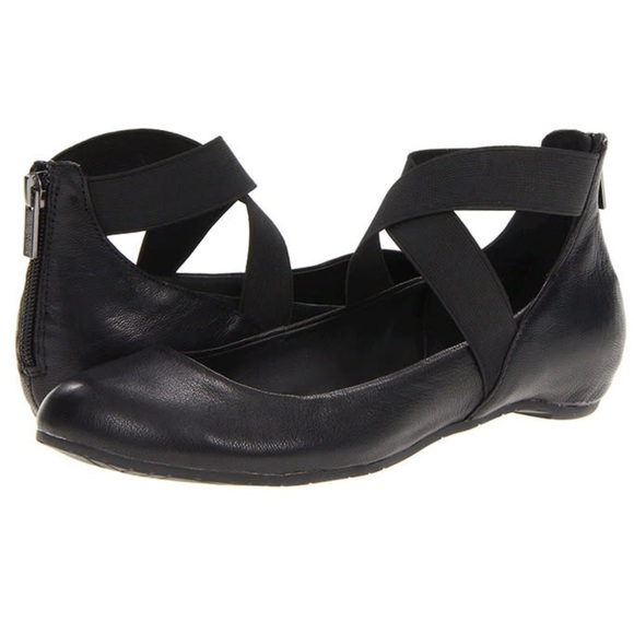 Kenneth Cole Shoes - Kenneth Cole Pro Time Black Velvet Ankle Strap Ballet Flats Size 7 GUC